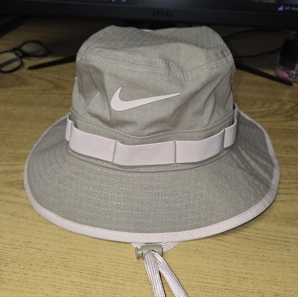 Nike Other - Nike Tan Dri-FIT Bucket Hat